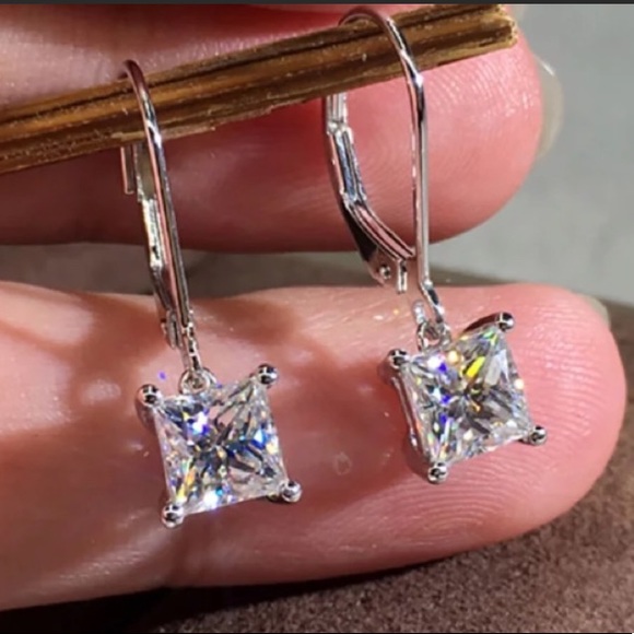 everrealli Jewelry - 2 Carat Princess Cut Solitaire Drop Earrings